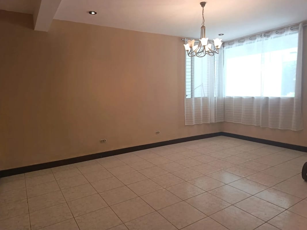 Casa en Renta, Condominio Sol de Bari, Carretera a San José Pinula — Casa en Alquiler en San José Pinula, Guatemala, Ciudad — foto 8 de 17