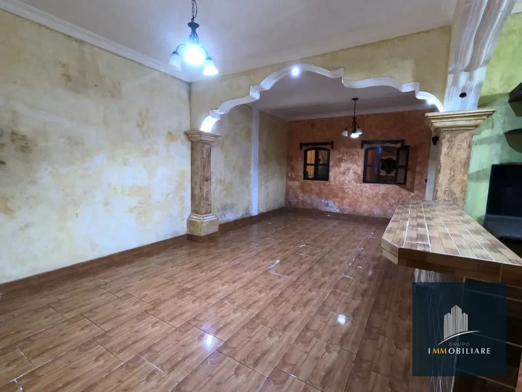 Casa colonial en Venta en Santa Lucía Milpas Altas — Casa en Venta en San Bartolomé Milpas Altas, Sacatepéquez — foto 10 de 17
