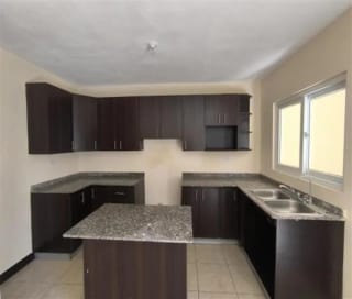 Vendo Casa la Reserva KM 26.6 Carretera a el Salvador. 4 Habitaciones. Enganche: Q.200,000 (activo Bancario). — Casa en Venta en Carretera a El Salvador, Guatemala, Ciudad — miniatura 3 de 4