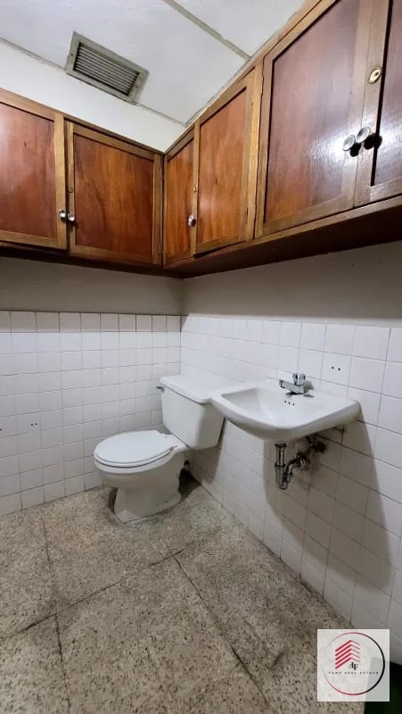Alquiler de Oficina de 56 M2 en Zona 1 Edificio Ejecutivo — Oficina en Alquiler en Zona 1, Guatemala, Ciudad — foto 9 de 13