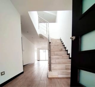 Casa en Venta Sector B1 Ciudad San Cristobal Excelente Ubicación — Casa en Venta en Zona 8 Mixco, Guatemala, Ciudad — miniatura 8 de 9
