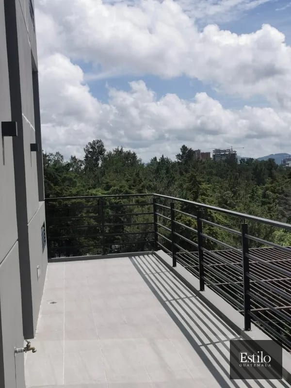 Apartamento Con Balcón, MIRA zona 10 — Apartamento en Venta en Mira, Zona 10, Guatemala, Ciudad — foto 1 de 9