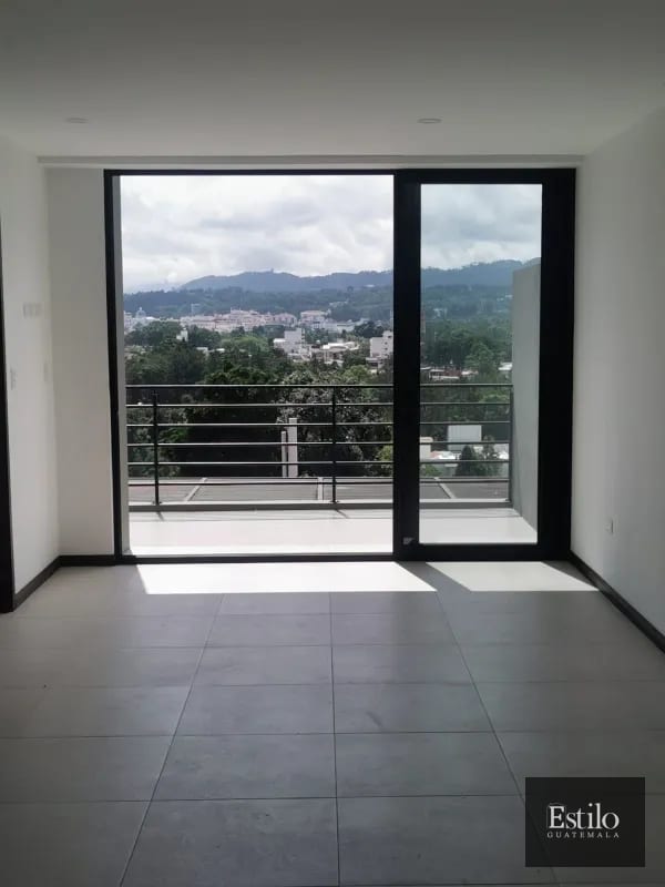 Apartamento Con Balcón, MIRA zona 10 — Apartamento en Venta en Mira, Zona 10, Guatemala, Ciudad — foto 7 de 9