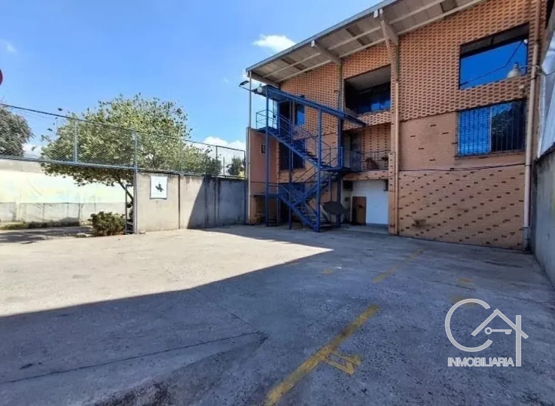 EDFICIO en Venta _ Calzada San Juan zona 7 — Edificio en Venta en Zona 7, Guatemala, Ciudad — foto 15 de 17