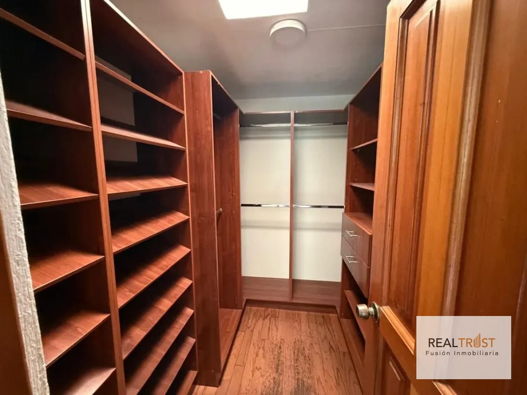 Preciosa casa en venta en Condominio la Encantada, km 12 Carretera El Salvador. — Casa en Venta en Carretera a El Salvador, Guatemala, Ciudad — foto 4 de 17