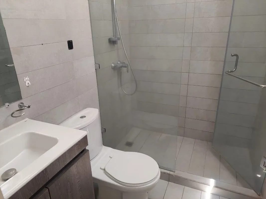 Venta de Casa en Santuaria Muxbal — Casa en Venta en Santuaria Muxbal, Muxbal, Guatemala, Ciudad — foto 8 de 17
