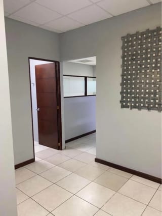 Oficina en venta en Zona Pradera — Oficina en Venta en Zona 10, Guatemala, Ciudad — miniatura 4 de 6