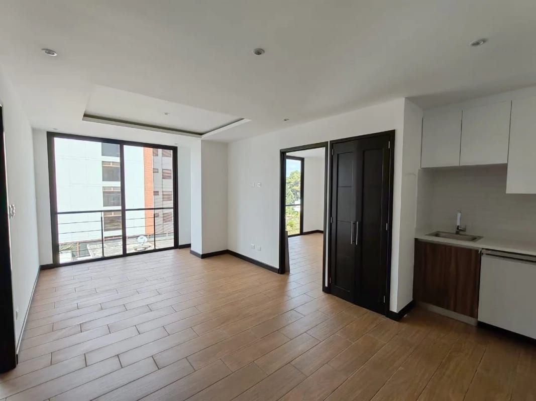 Apartamento en Alquiler | Torre Praga | Zona 15 VH1 | 2 habitaciones · Balcón — Apartamento en Alquiler en Zona 15, Guatemala, Ciudad — foto 1 de 13