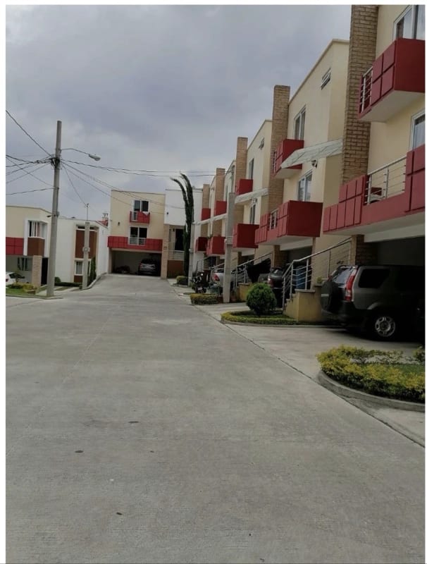 Casa en Venta Condominio Bella Vista San Cristobal a Pocos Metros de Bulevar Fácil Acceso a Comercios y Colegios — Casa en Venta en Zona 8 Mixco, Guatemala, Ciudad — foto 16 de 16
