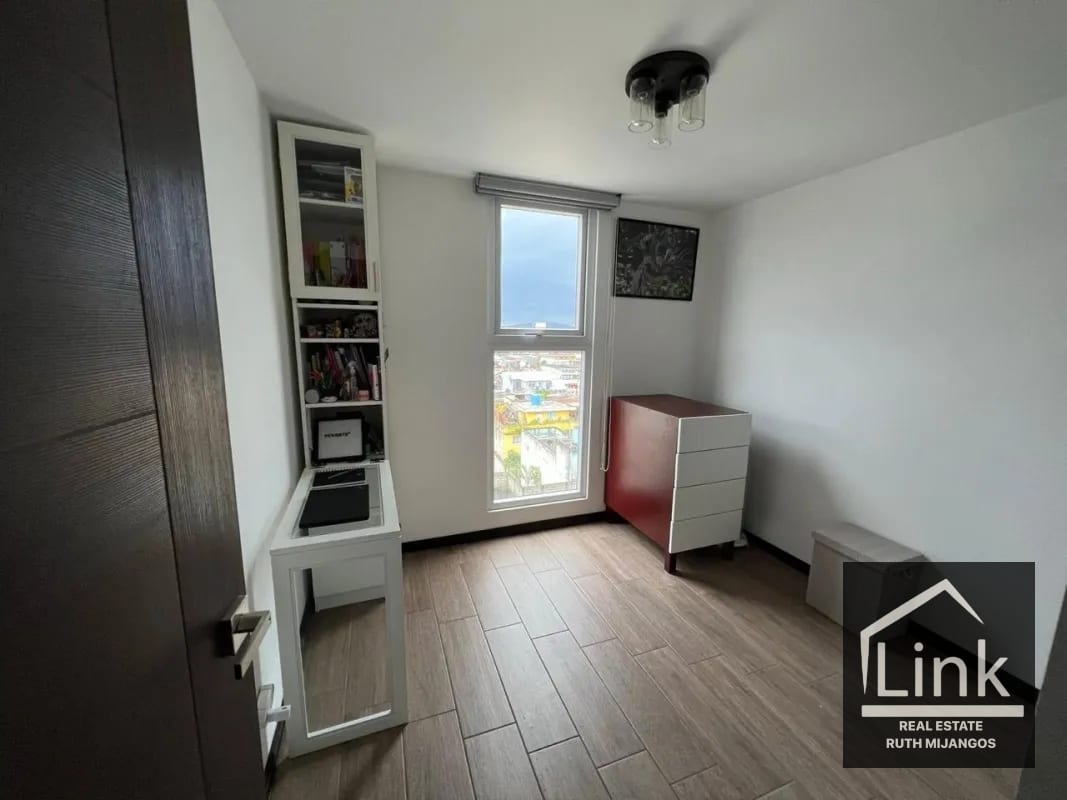 Apartamento en Venta Casa San Pedrito Zona 5 — Apartamento en Venta en Casa San Pedrito, Zona 5, Guatemala, Ciudad — foto 8 de 14