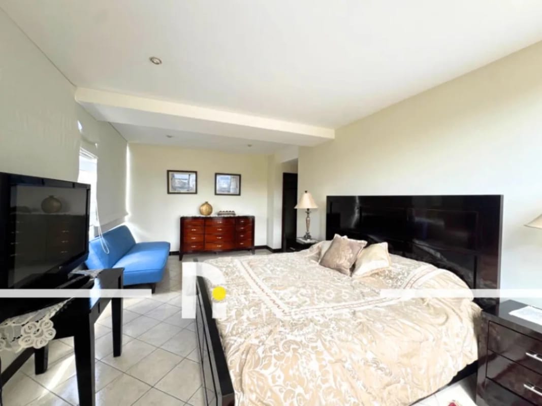 Vendo / Alquilo Apartamento Amueblado en Milenia Zona 10 (copia) — Apartamento en Alquiler en Milenia, Zona 10, Guatemala, Ciudad — foto 11 de 16