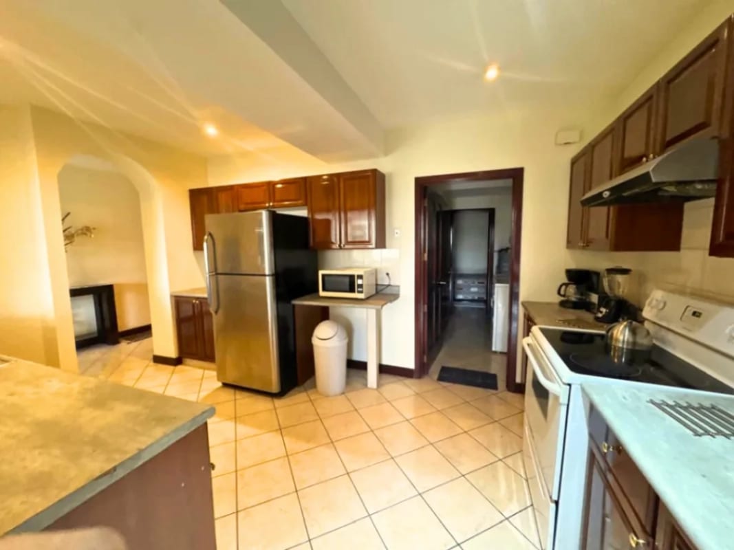 Vendo / Alquilo Apartamento Amueblado en Milenia Zona 10 (copia) — Apartamento en Alquiler en Milenia, Zona 10, Guatemala, Ciudad — foto 13 de 16
