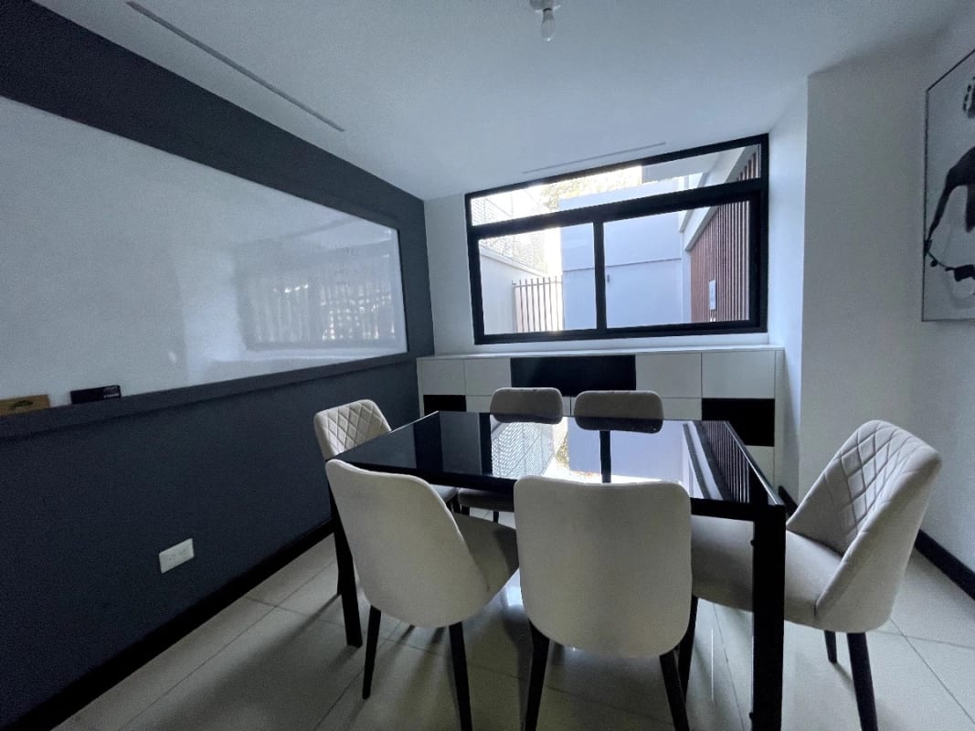 Gran Oportunidad para Inversionistas en Zona 15 Vhi ✨🏡 — Apartamento en Venta en Vista Hermosa I, Zona 15, Guatemala, Ciudad — foto 3 de 10