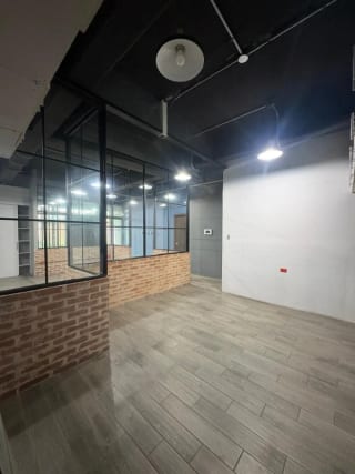 Vendo Oficina en Edificio Piale Zona 10 con Jardín — Oficina en Venta en Pialé, Zona 10, Guatemala, Ciudad — miniatura 6 de 15