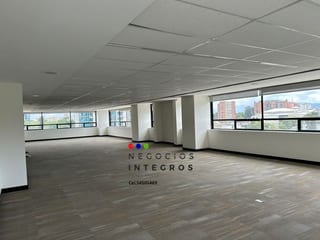 Alquilo Amplia Oficina en Zona 10 — Oficina en Alquiler en Centro Empresarial, Zona 10, Guatemala, Ciudad — miniatura 9 de 10