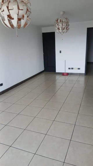 Apartamento en Venta Zona 16 en Bosques de Euskadi — Apartamento en Venta en Bosques de Euskadi, Zona 16, Guatemala, Ciudad — miniatura 8 de 11