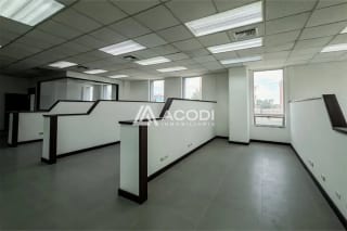 Oficina en Zona 10 — Oficina en Alquiler en Zona 10, Guatemala, Ciudad — miniatura 5 de 5