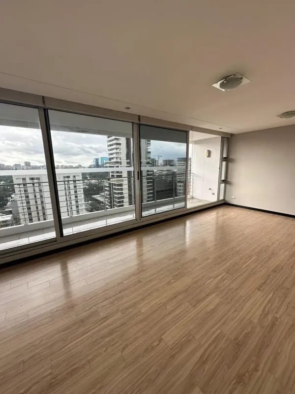 Penthouse en Venta Zona 14 en el Edificio Torre 14 — Apartamento en Venta en Torre 14, Zona 14, Guatemala, Ciudad — foto 8 de 17